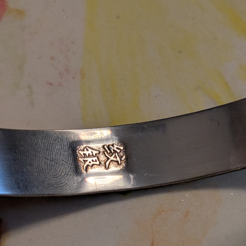 Heavy Silver Floral Patterned Handmade Bangle Bracelet - Picture 7 of 10